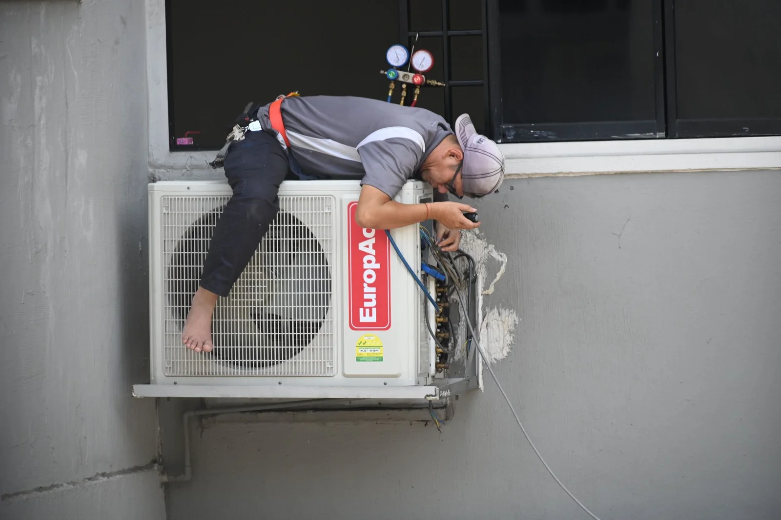 Permit documents and HVAC equipment during an install